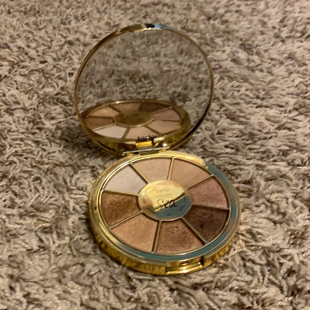 Tarte Volume III Rainforest of the Sea